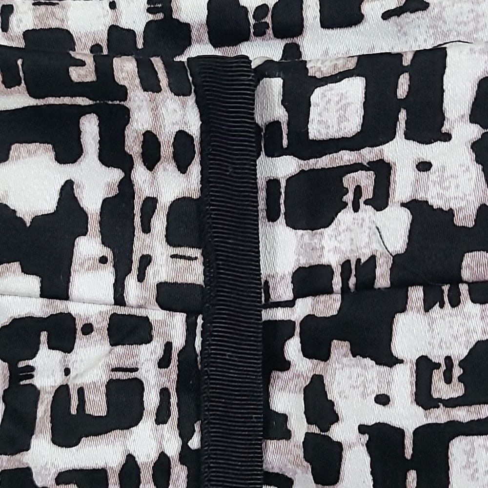Valerie Bertinelli Pencil Skirt 6 Black White Abstract Print Career Wear NWT - Picture 8 of 10